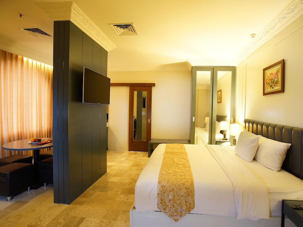 D'Salvatore Boutique Hotel Yogyakarta Maguwo Zewnętrze zdjęcie