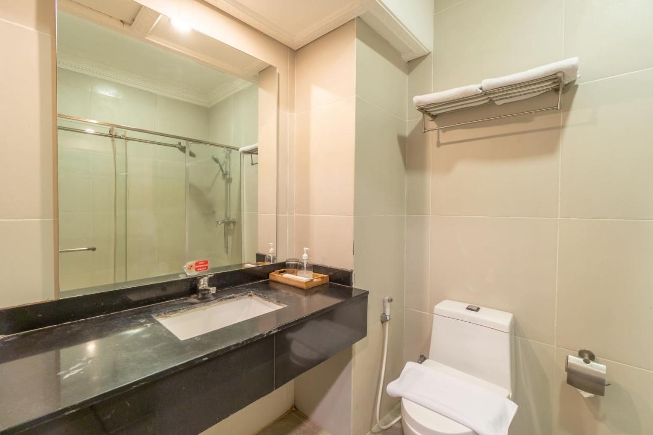 D'Salvatore Boutique Hotel Yogyakarta Maguwo Zewnętrze zdjęcie