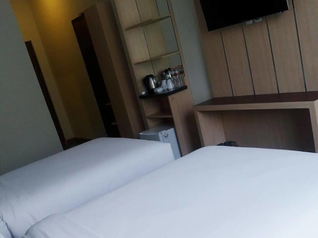 D'Salvatore Boutique Hotel Yogyakarta Maguwo Zewnętrze zdjęcie